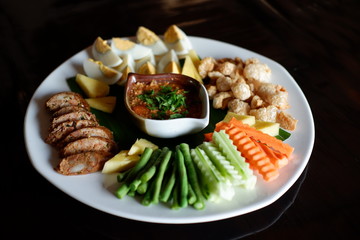 northern thai food sausage