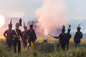 Waterloo Reenactment Schlachtfeld Kanone