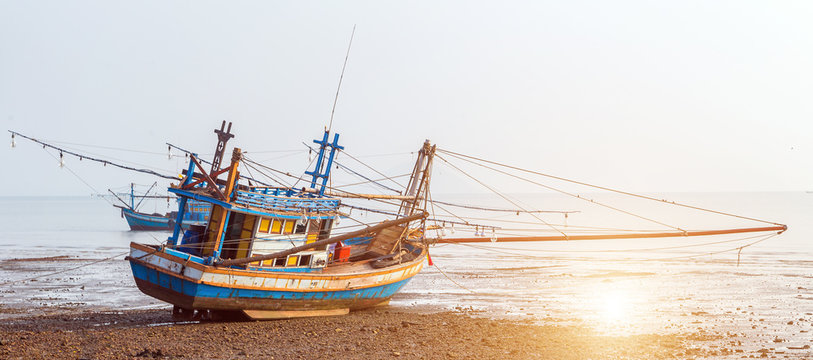 Fishing wood Boats storm