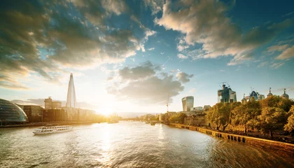 Poster sunset from Tower Bridge, London, UK © Iakov Kalinin