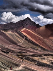 Rainbow mountains © Sylvainaux