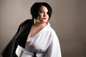 attractive fat woman in black and white dress 