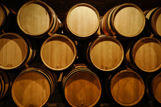 &eacute;levage du vin en futs