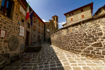 Fototapeta premium Raggiolo, Casentino