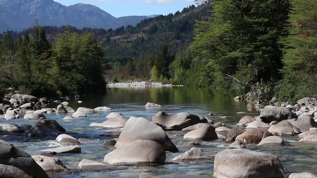 lago puelo rio motoco argentina patagonia
