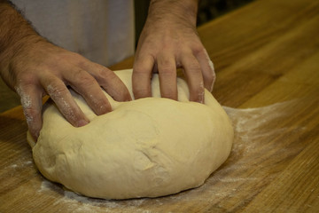 preaparazione impasto pane