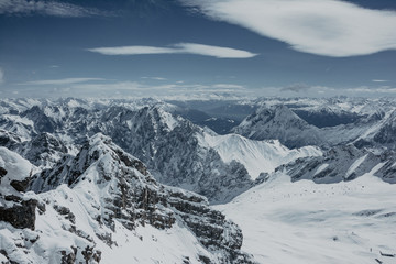 Fototapeta na wymiar Bergpanorama Alpen Schnee Zugspitze
