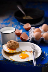 Breakfast  fried Eggs with buns and cheese