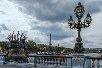 Fototapeta na wymiar Eiffel tower viewed from Alexandre III bridge in Paris