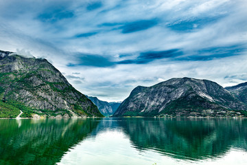 Naklejka na ściany i meble eidfjord