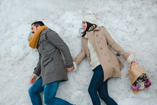 couple funny walk