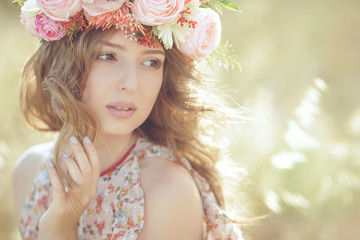 Naklejka premium Beautiful woman in spring 