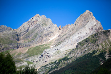 Obraz premium Montaña en los Pirineos españoles