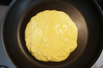 パンケーキを焼く