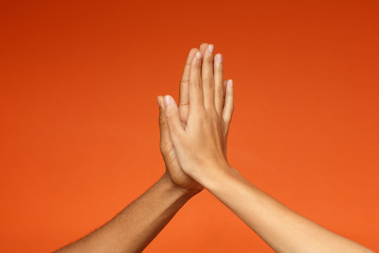 High Five Cooperative Men And Women Illustration Clapping PNG