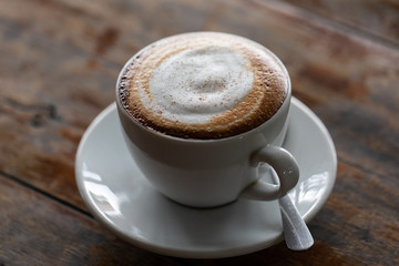 Fototapeta premium Backgrounds of Latte coffee. coffee cup latte art in shop.