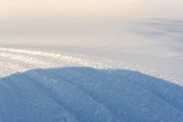 Fototapeta na wymiar Spuren im Schnee