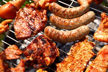 Meat and sausage on the grill is a treat for all those who prefer this diet.