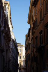 Fototapeta na wymiar rue dans Rome
