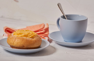 coconut cream bun