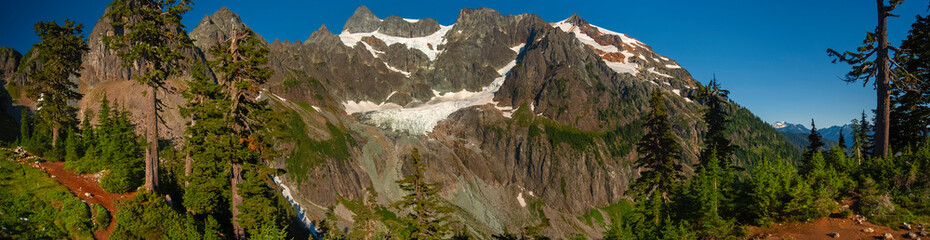 Curtis Glacier at the Foot of Imposing Mount Shuksan. Lower Curtis Glacier is in North Cascades National Park in the state of Washington. The glacier is on the western slopes of Mount Shuksan. © LoweStock