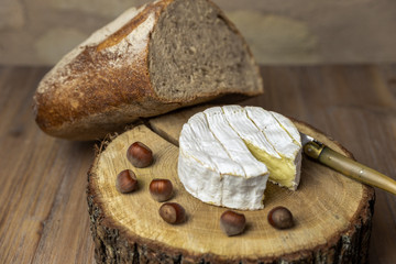 camembert aux noisettes