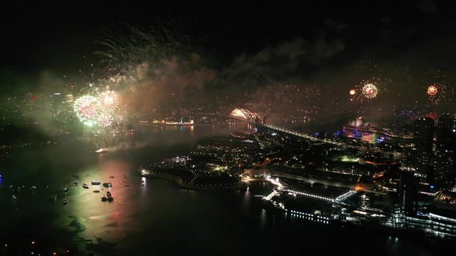 Sydney NYE 9pm fireworks at the Opera House & Harbour Bridge