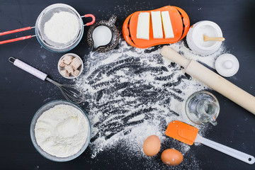 baking/ kitchen tool utensil on wooden background, selective focus with copy space