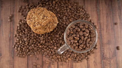 Oatmeal cookies and coffee beans. The concept of morning Breakfast