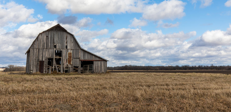 old barn in field - wide angle