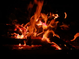 Fototapeta na wymiar fire in fireplace