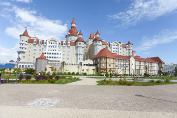 castle in warsaw spain
