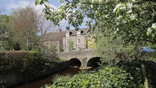 Cottages in Baslow Village, Derbyshire, England, UK, Europe