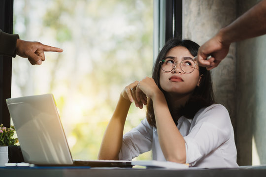 Asia workingwoman was scolded from the boss,coworker,customer.