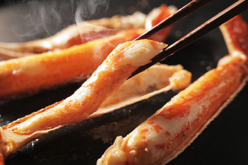 ズワイガニ　Baked snow crab legs image © Nishihama