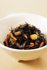 ひじきの煮物　Simmered Hijiki seaweed
