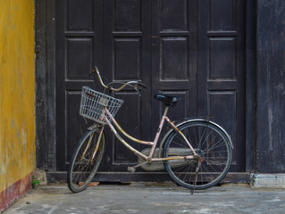 Fototapeta na wymiar Bicycle at Hoi An Ancient Town, Vietnam