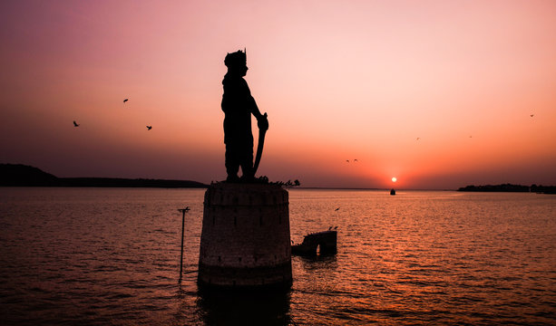 statue of rajabhoj at sunset