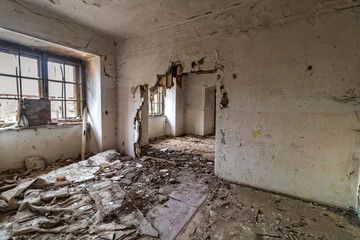 inside of an abandoned house