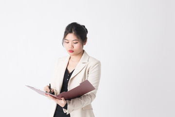 スーツ・女性・白バック