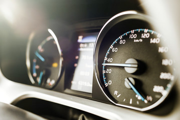 Hybrid car dashboard speedometer . - obrazy, fototapety, plakaty