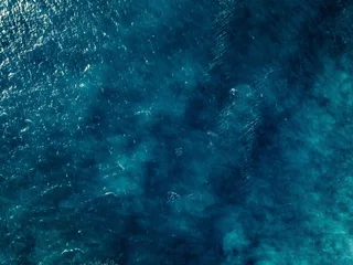 Foto auf Alu-Dibond Luftaufnahme der blauen Meeresoberfläche © nblxer