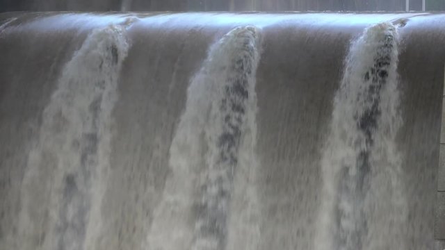 Weir at high water, Saar River, Serrig, Rhineland-Palatinate, Germany, Europe