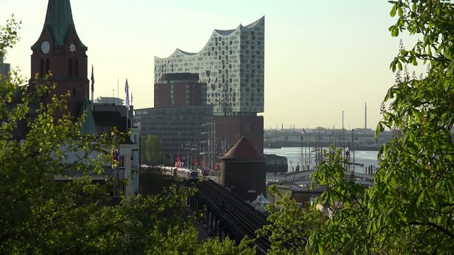 Hochbahn at Vorsetzen and Elbe Philharmonic Hall, Hamburg, Germany, Europe
