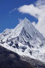 Naklejka na ściany i meble Snow and glacier capped mountain of Cordillera Blanca, Andes Mountains, Peru