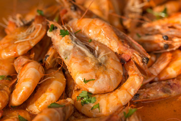 shrimp with rice in wine