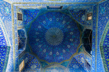 Fototapeta na wymiar Isfahan Shah Mosque 03