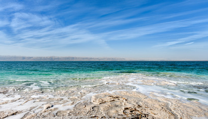 Fototapeta na wymiar Beautiful view of the Dead Sea seen from the Israeli border.