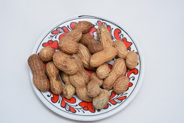 peanuts in shells 