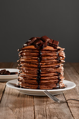Big pile of yummy pancakes